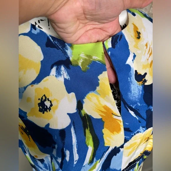 Perceptions Dress - Picture 3 of 7